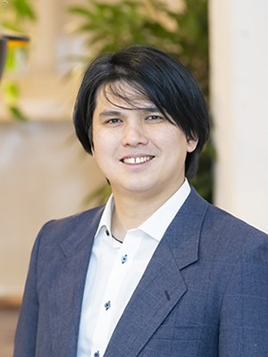 代表取締役 社長 樋口 収一